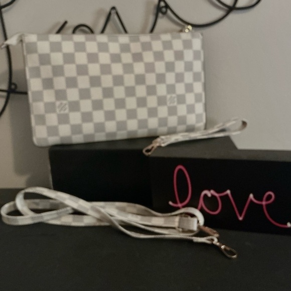 White Check Crossbody Bag - Picture 6 of 6